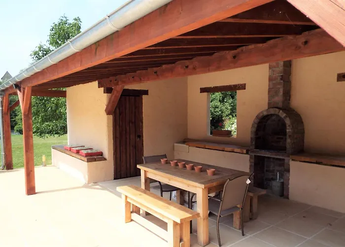 Paulanosa Dom wakacyjny Asnieres-sur-Vegre